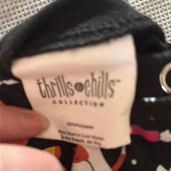 Halloween Dog Costume - Trick or Treat - Picture 3 of 3